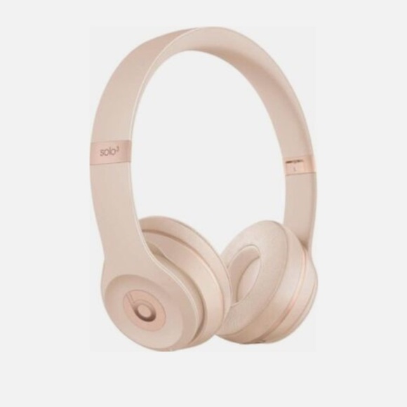 Beats by Dr. Dre - Beats Solo3 Wireless On Ear Headphones - Rare Light Baby Pink - Picture 1 of 8